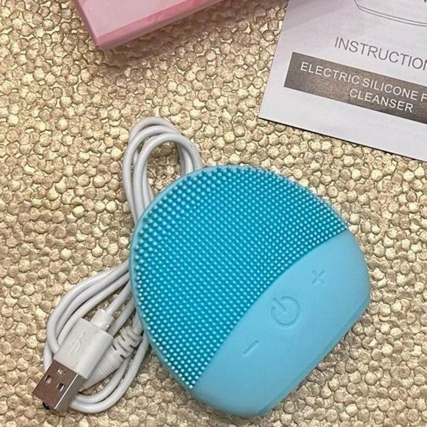 Waterproof Silicone Facial Cleansing Brush - Rechargeable IPX7