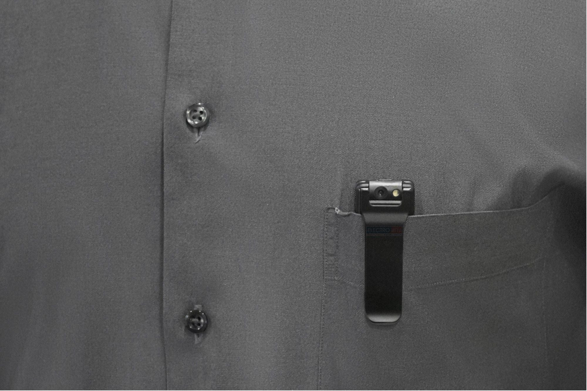 Digital shirt camera para sa pribadong investigator w/ magnetic back + auxiliary light